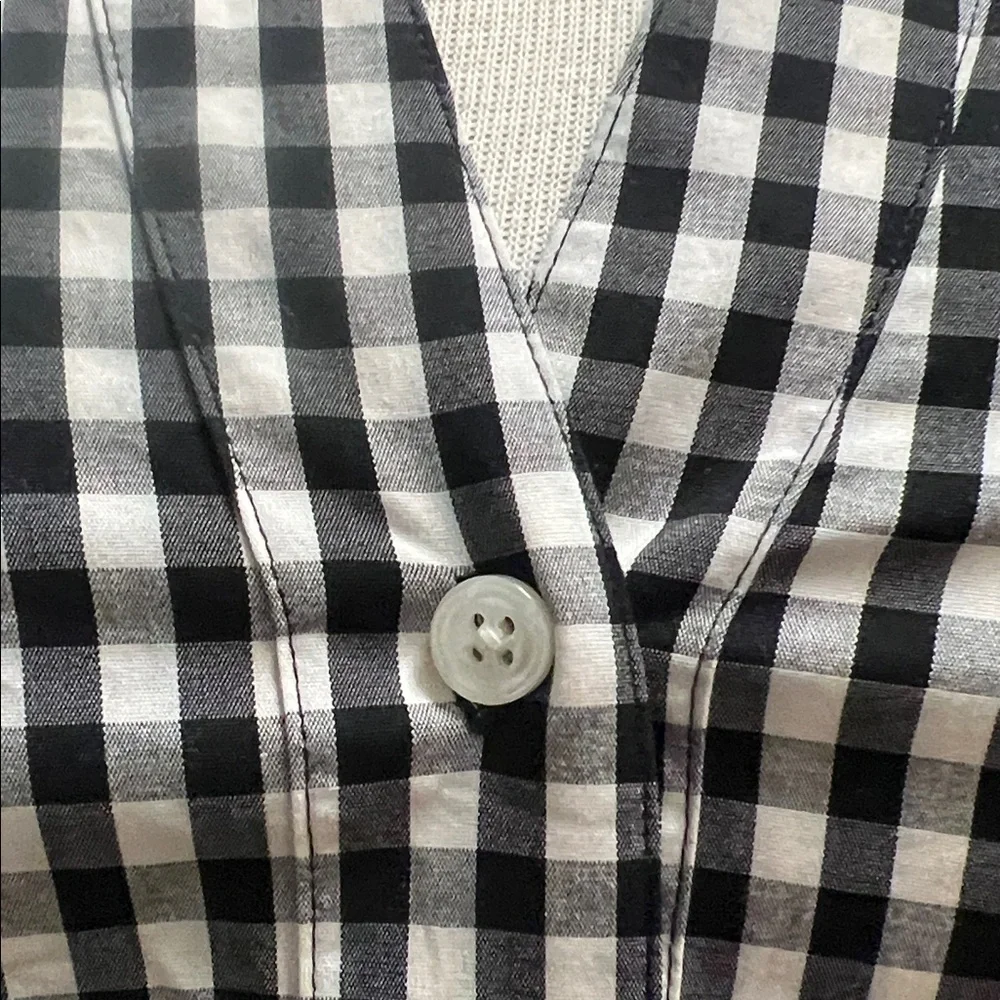 Ann Taylor Black and White Gingham Button-Down Shirt - Picture 2 of 6